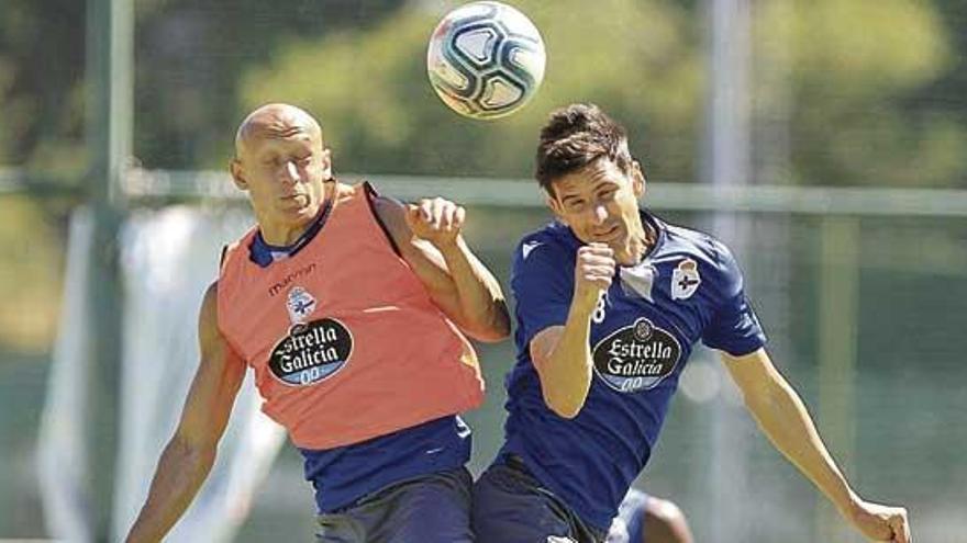 Flechas hacia arriba en Riazor