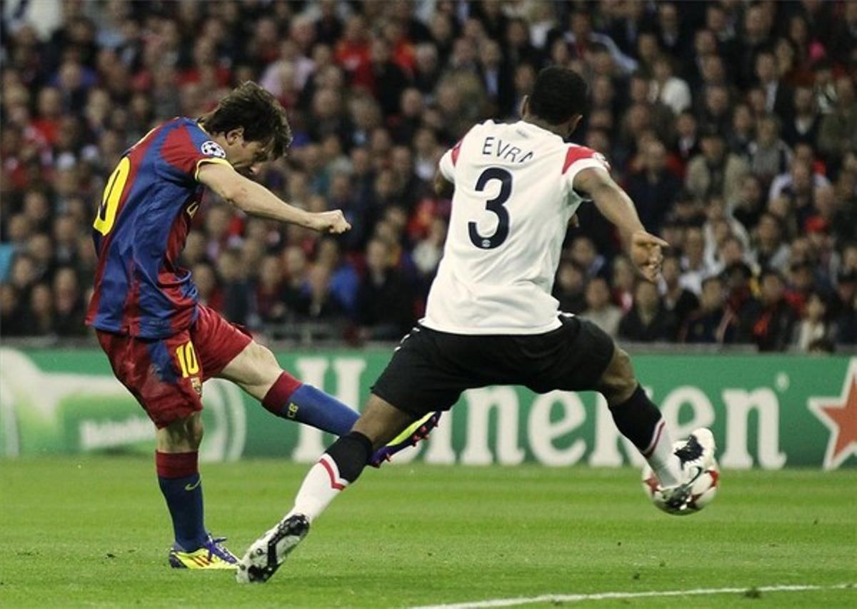 Messi marca el segon gol per al Barça.
