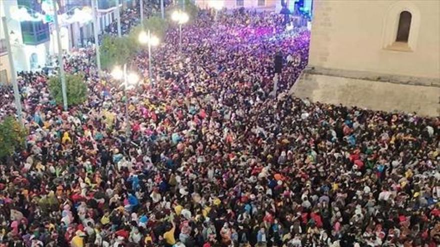 El Carnaval de Badajoz moviliza a unas 250.000 personas en cinco días