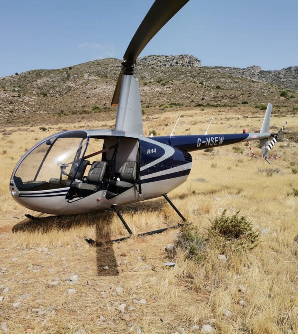 Un R-44 intervenido en Torremolinos, similar al accidentado.