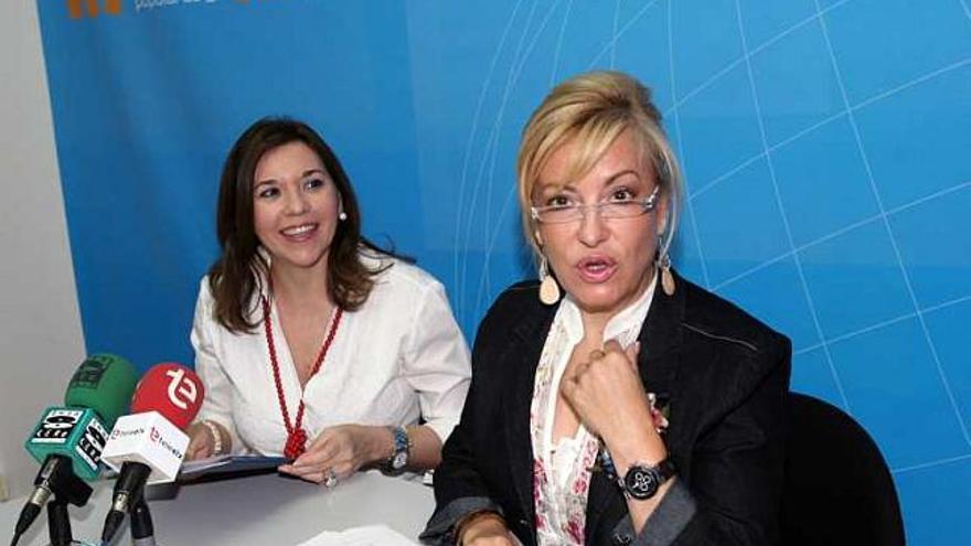 Mercedes Alonso y Elena Bonet, en el grupo popular.