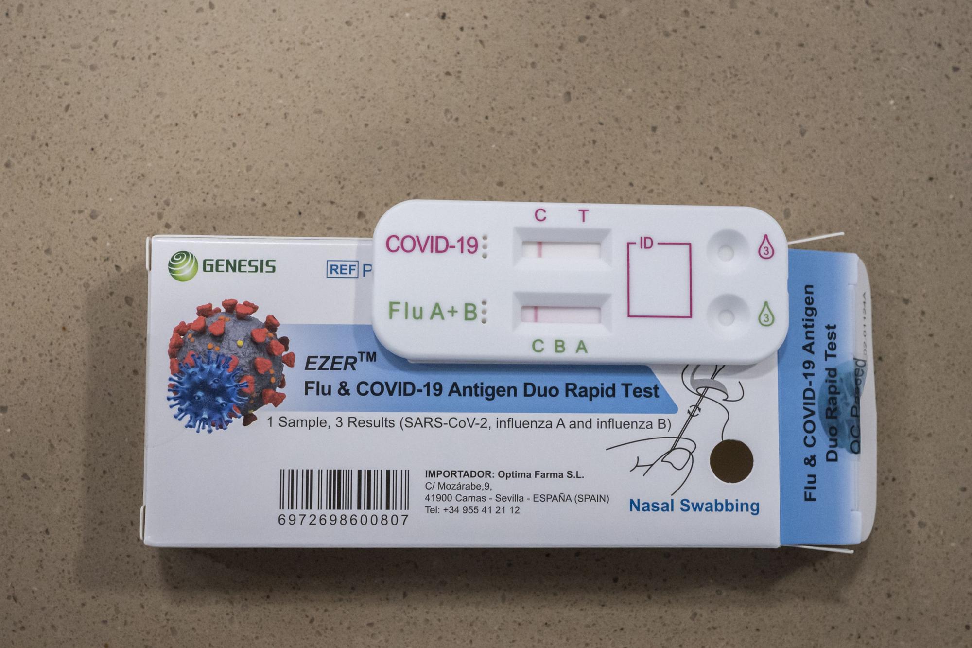 Llega a las farmacias un nuevo test que detecta a la vez coronavirus y gripe.