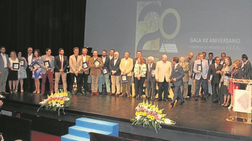 El Teatro El Jardinito se engalana para celebrar el 20 aniversario de AECA