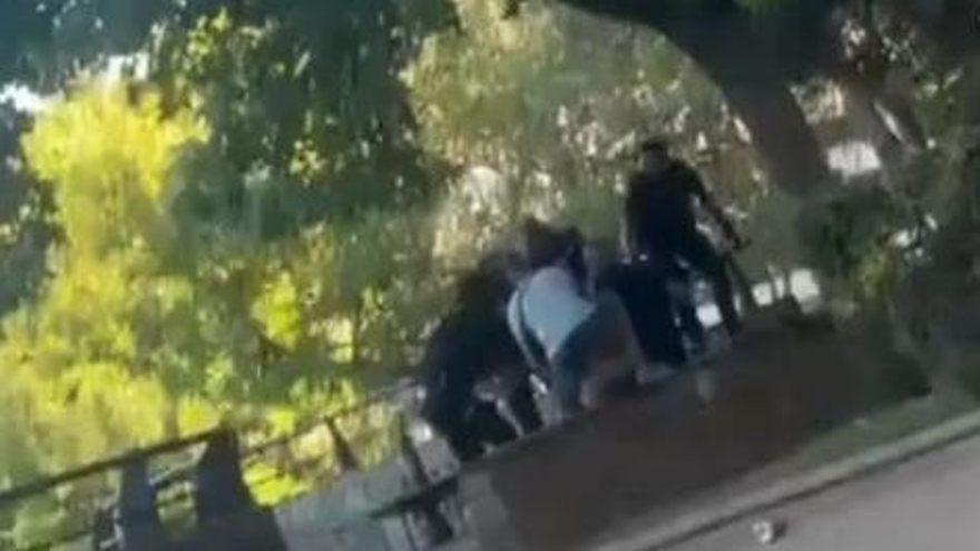 Los alcaldes que han acudido al II Foro del Mediterráneo junto a los representantes de Prensa Ibérica.