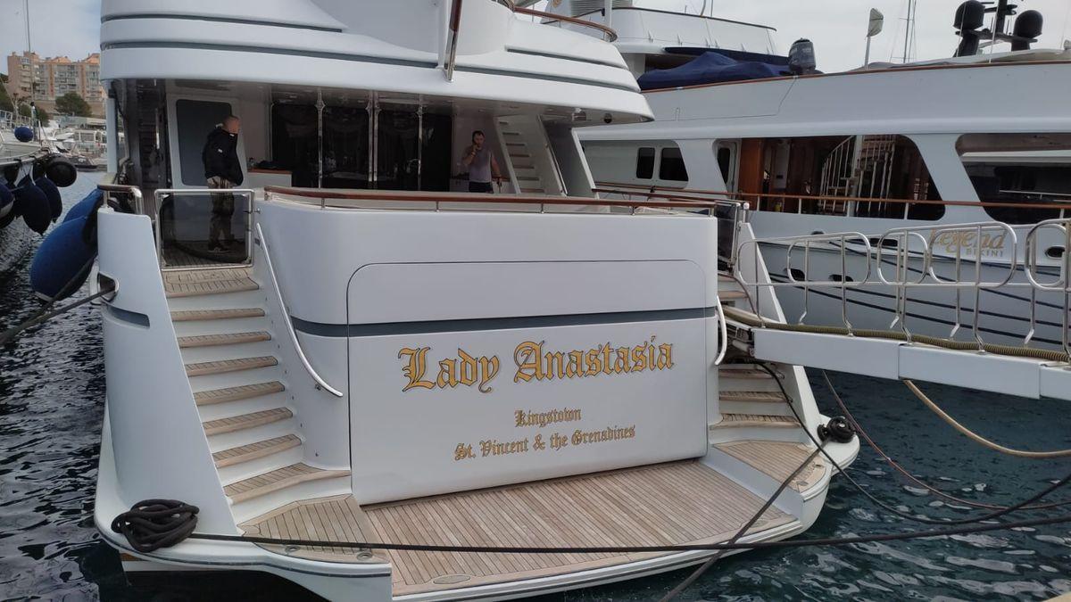 El yate Lady Anastasia.