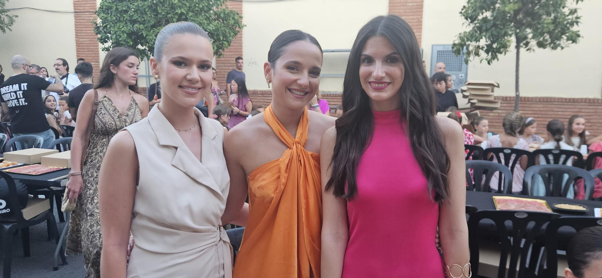 La Roqueta-Arrancapins. Amparo Gorriz (Albacete-Marva), Julia Melia (Pintor Segrelles) y Andrea Arce (S. Vicente-Marva)