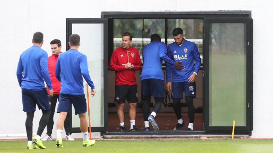 El Valencia CF se juega la temporada en cinco días