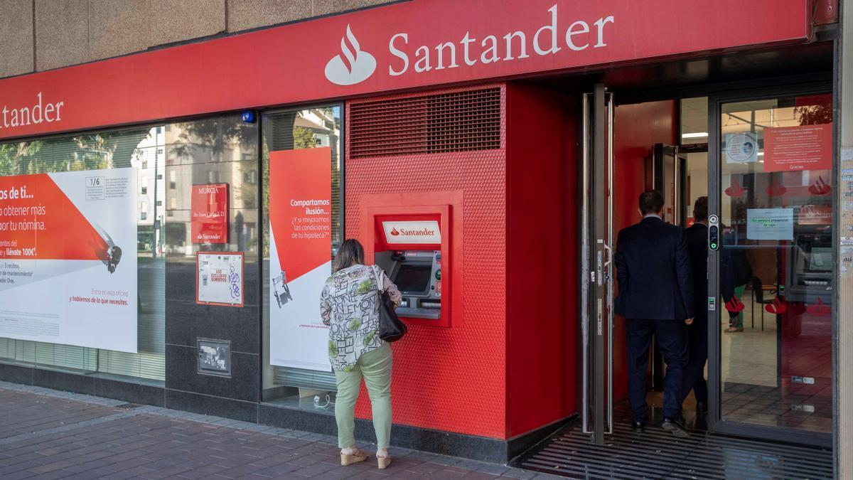 Estos son los originales regalos que ofrece Banco Santander a sus clientes