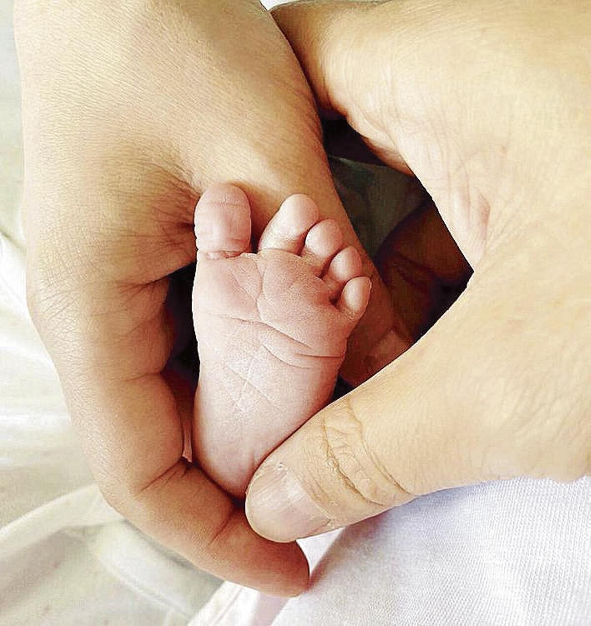 Malú da a luz a Lucía, la primera hija en común de la cantante con Albert Rivera