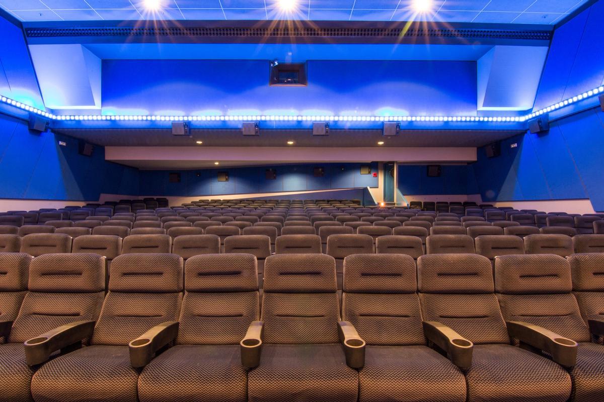 Una de las salas de cine del MOOBY Gran Sarrià.