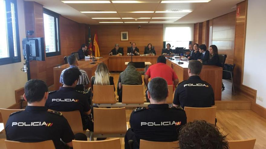 A prisión un clan que producía cocaína en tres ‘narcopisos’ de Castellón