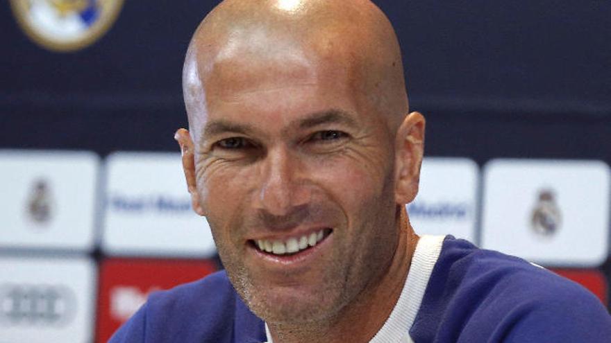 Zidane en rueda de prensa.