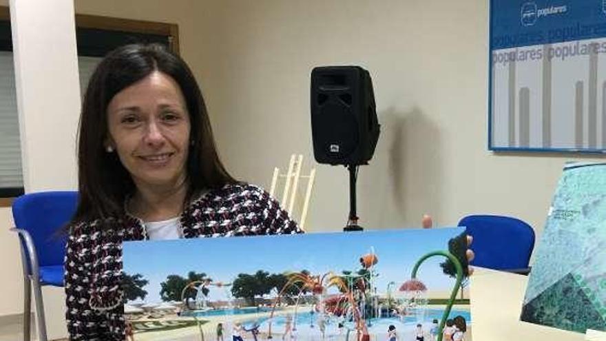 Belén Villar con una infografía del parque anunciado. // D.P.