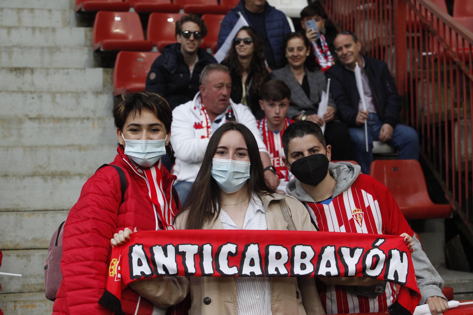 EN IMÁGENES: Así fue el derbi asturiano en El Molinón