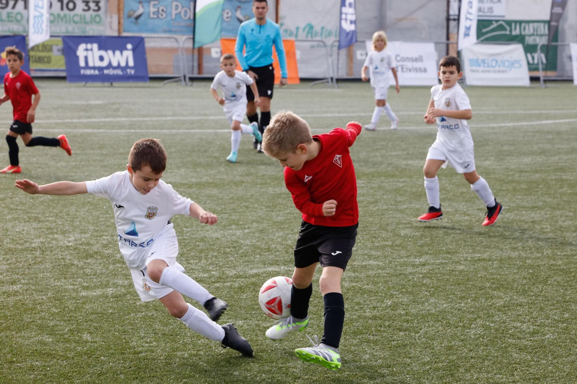 Todas las imágenes del torneo de fútbol Fibwi en Ibiza