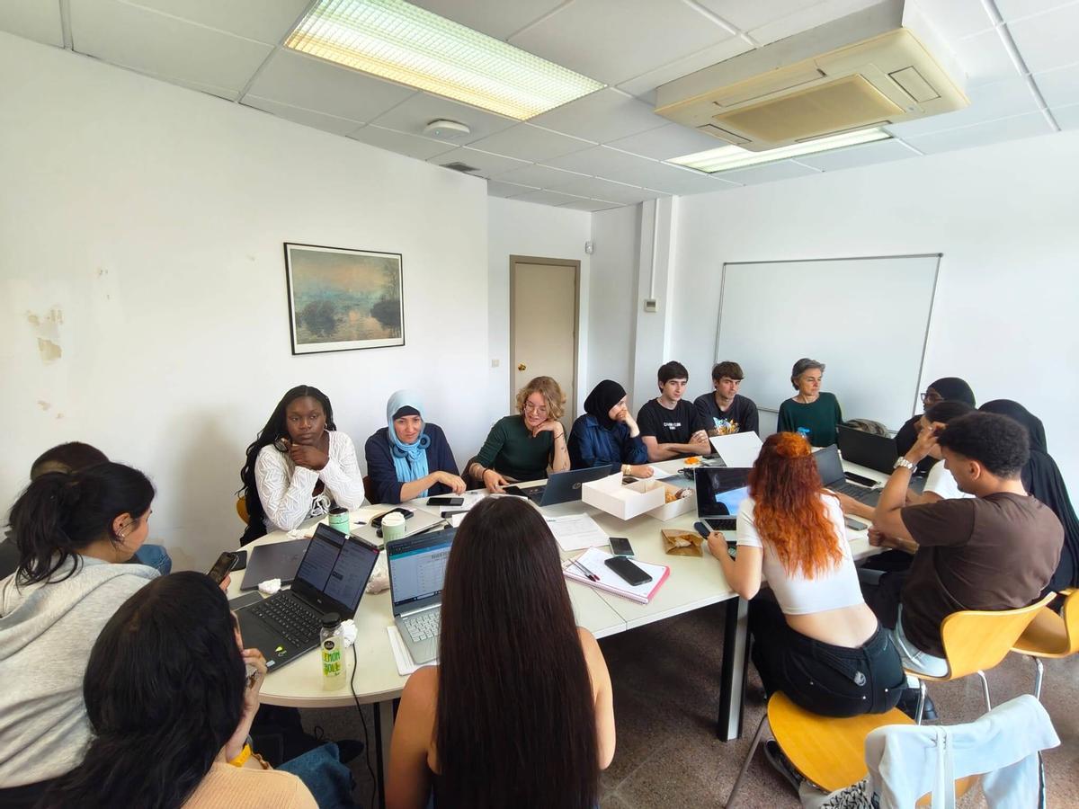 Tot i les traves, des de NouSol asseguren que la majoria de persones han pogut tirar endavant amb el procés.