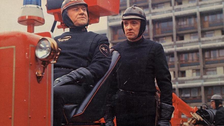 Fahrenheit 451 i la policia de la moral