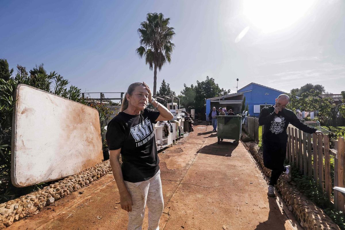 Fotos | Vecinos de Son Reus en Palma lo pierden todo tras el paso de la dana en Mallorca