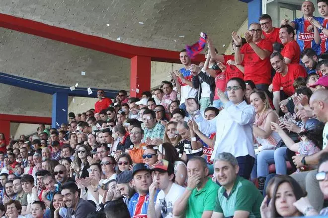 La UD Ourense festeja el doblete