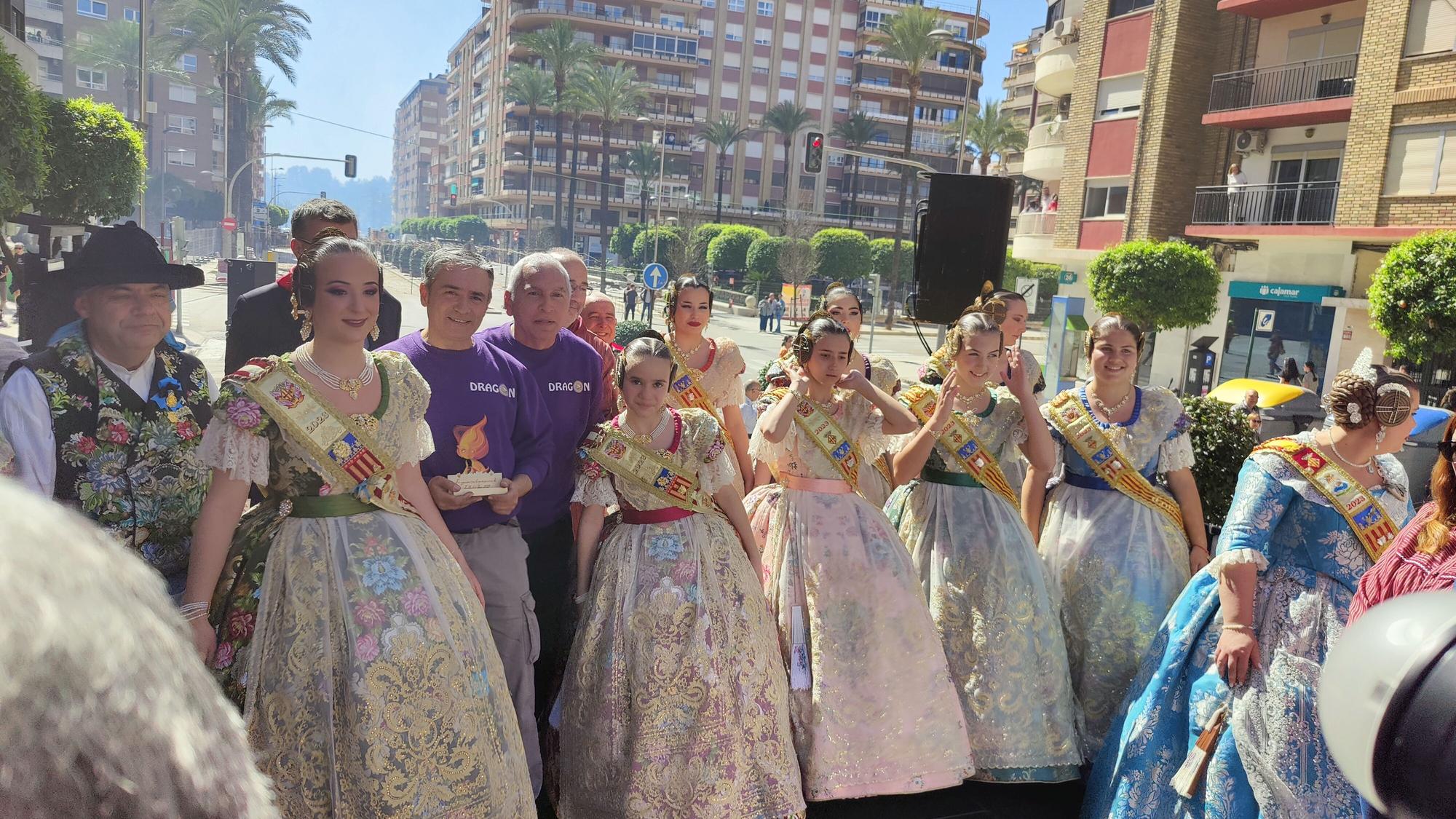 Revive la tercera 'mascletà' de las Fallas de Alzira con esta selección de fotografías