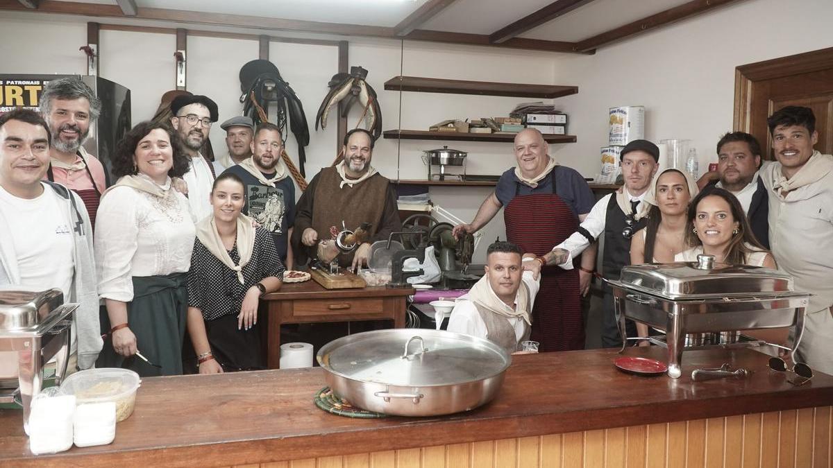 La Guarnicionería Bautista de Curtis reabrió sus puertas con motivo de la Feria 1900