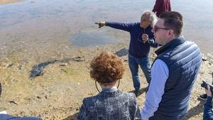 La delegació europea posa en dubte el compliment de les lleis al mar Menor