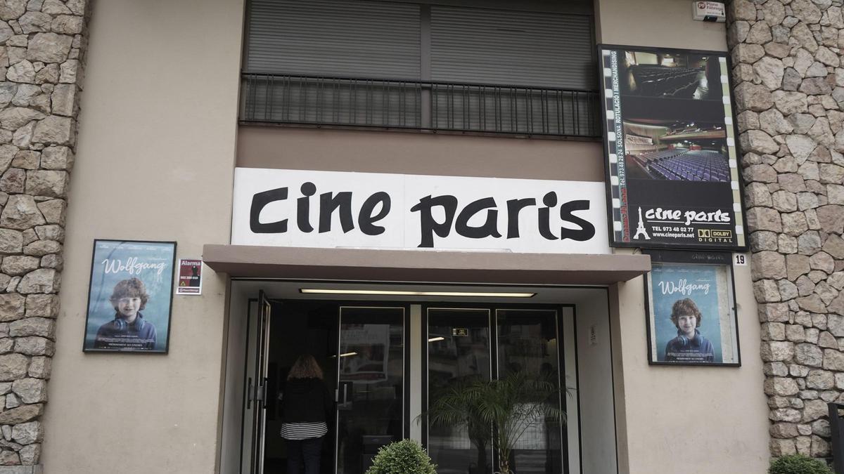 El cine París va obrir portes el mes d'abril de l'any passat