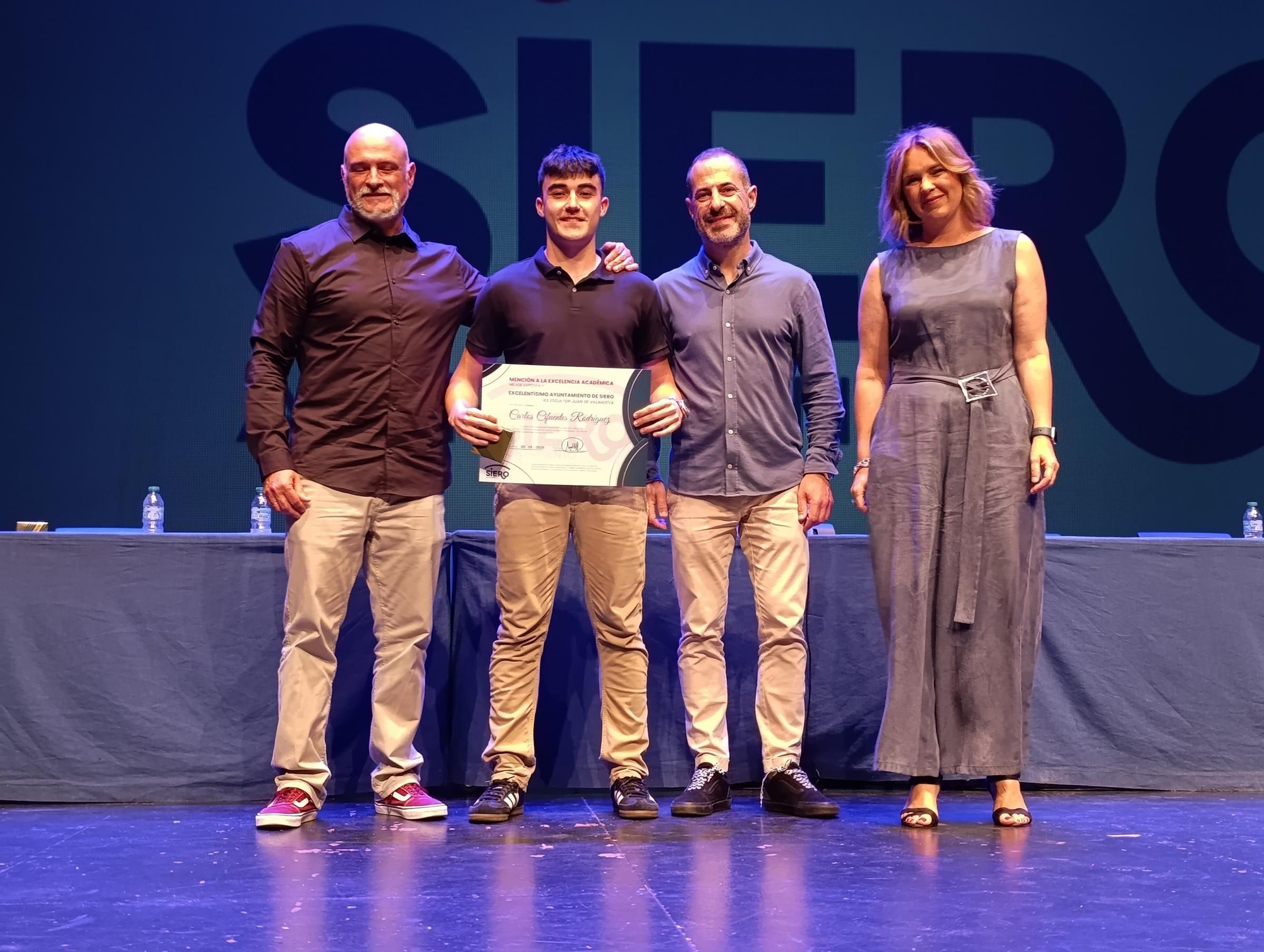 La excelencia académica se premia en Siero