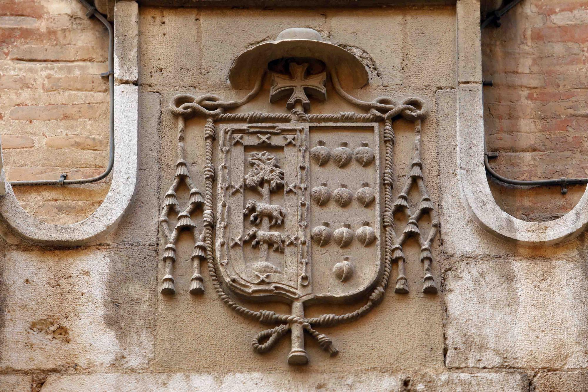 Los escudos nobiliarios de la ciudad de València