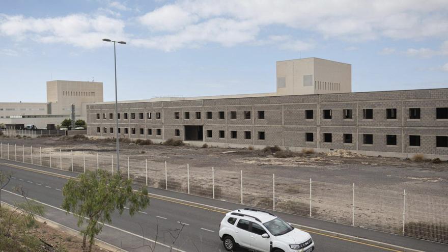 Tenerife South Hospital Expansion Stalled, Protests Loom