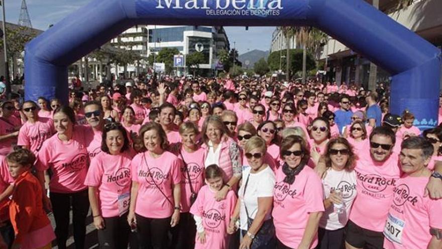 Imagen de una edición anterior de la Carrera Pinktober Marbella.