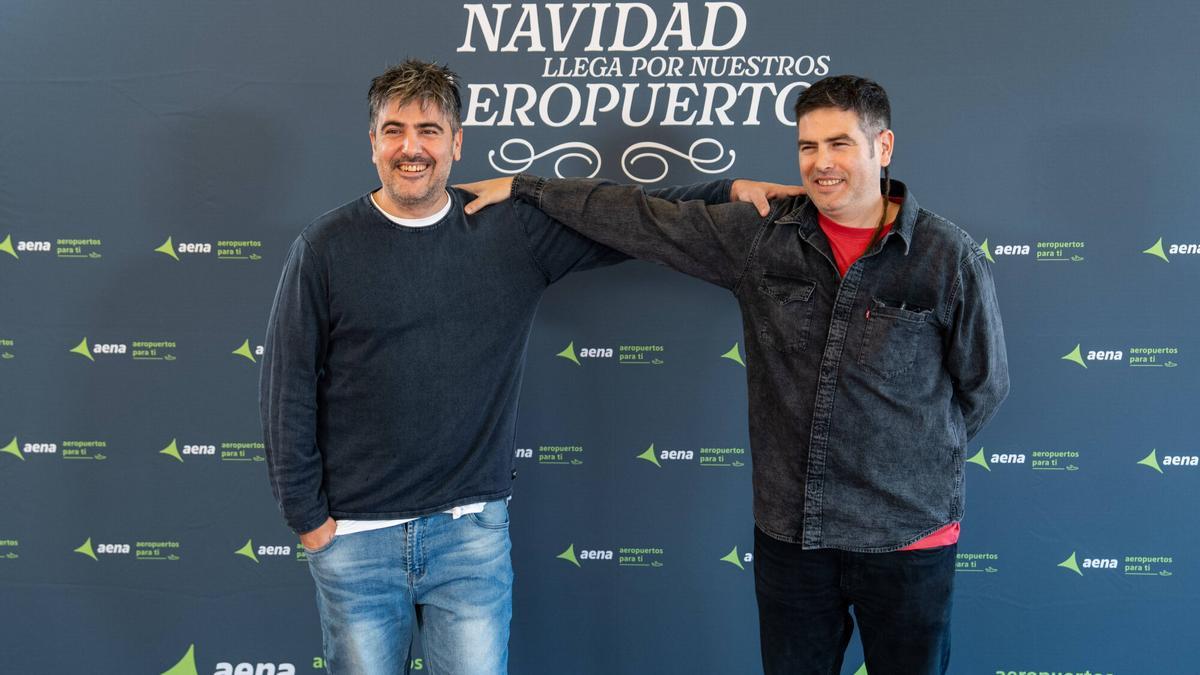 David y Jose Muñoz, Estopa, durante la presentación de la campaña de Navidad de Aena, este miércoles en la Fundació Miró de Barcelona.