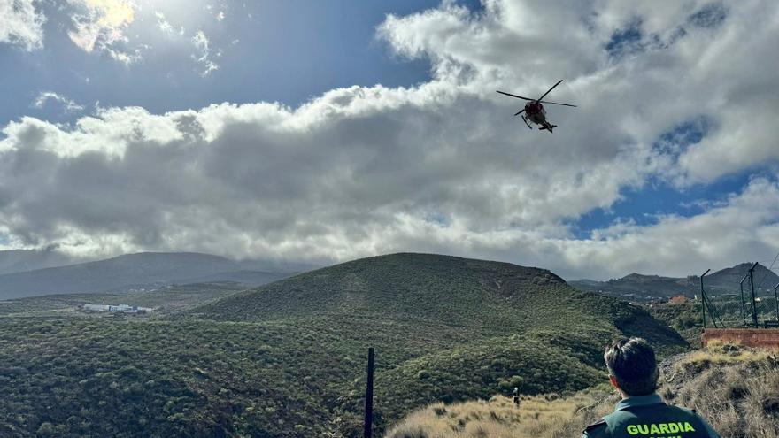 Rescatan a un escalador accidentado en un barranco de Tenerife