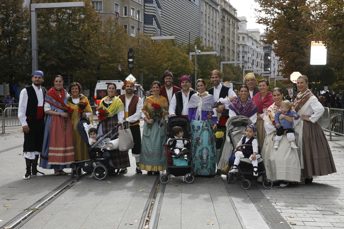 FAMILIA NIKKI  KLAUDIA PUYUELO.jpg