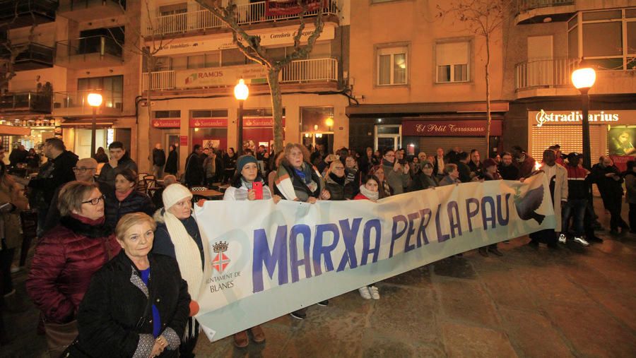 Blanes celebra la 'III Marxa per la Pau'