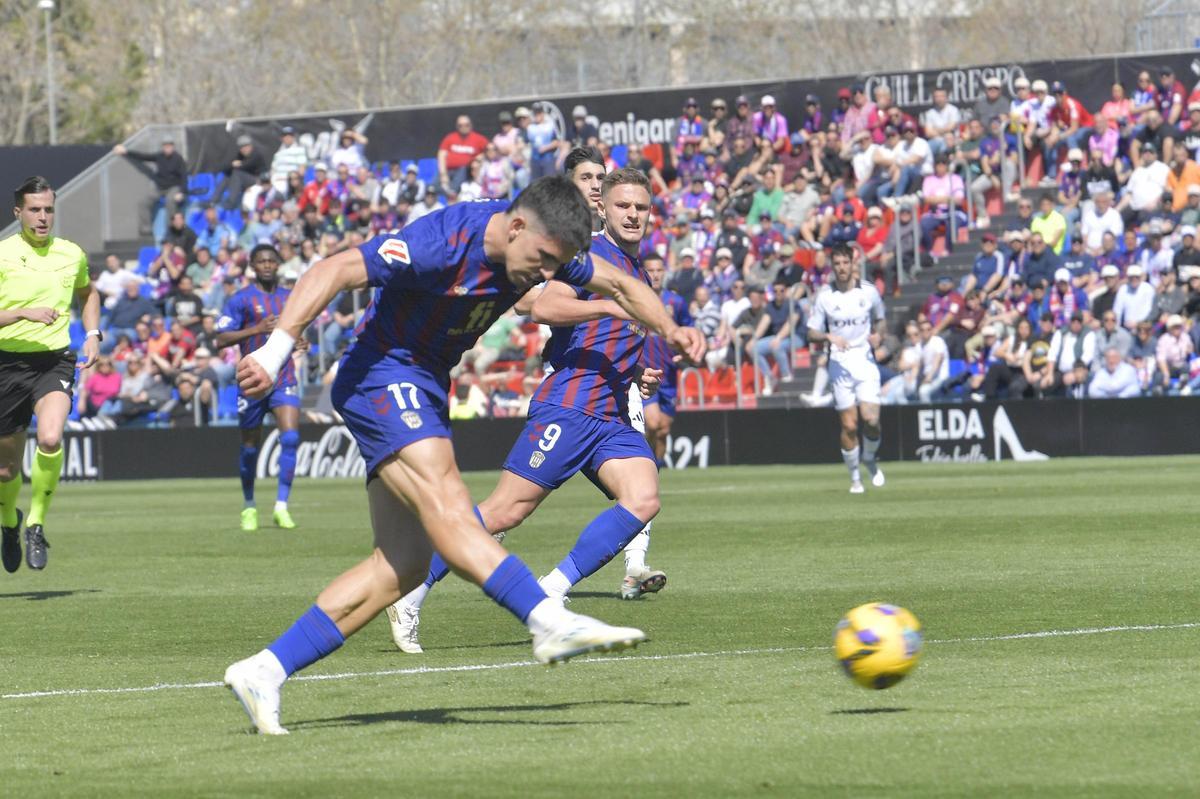 El Eldense se bloquea ante el Burgos (0-0)