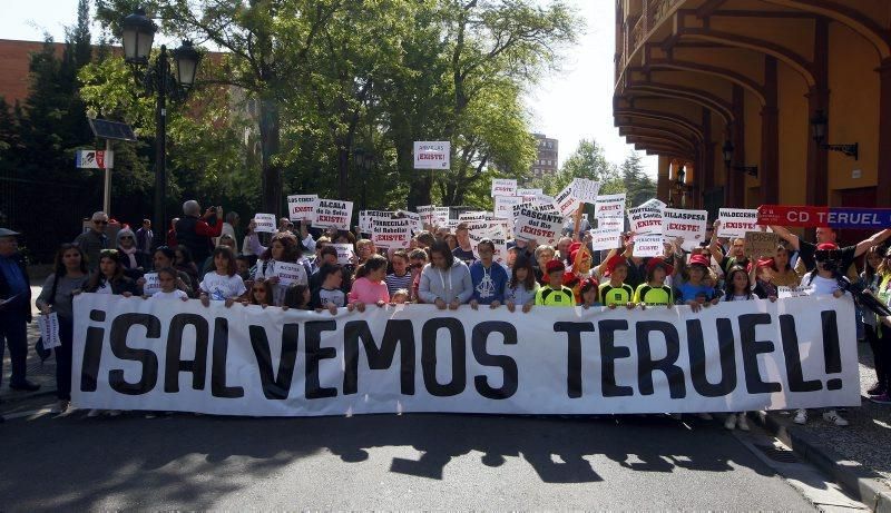 Manifestación: 'Salvemos Teruel'