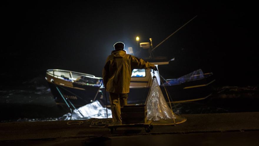 ¿Por qué los pescadores prevén un flojo comienzo de la costera de angula en el Nalón?