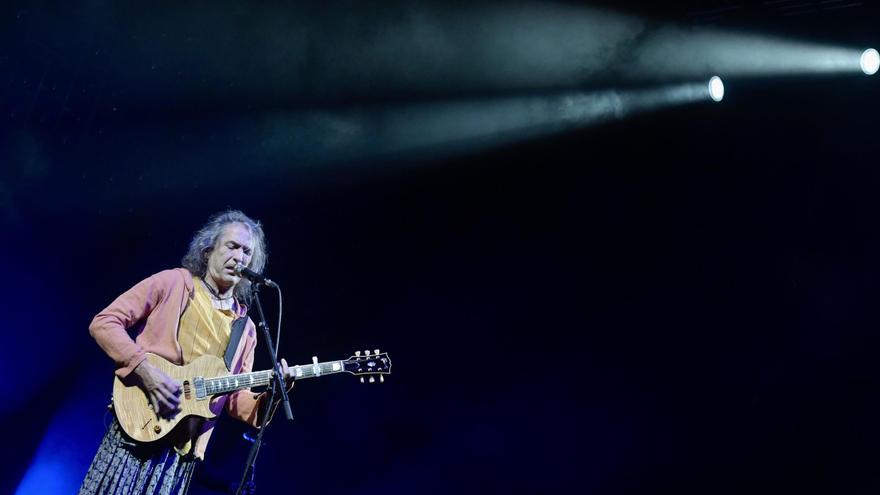 España entera llora la muerte de Robe Iniesta