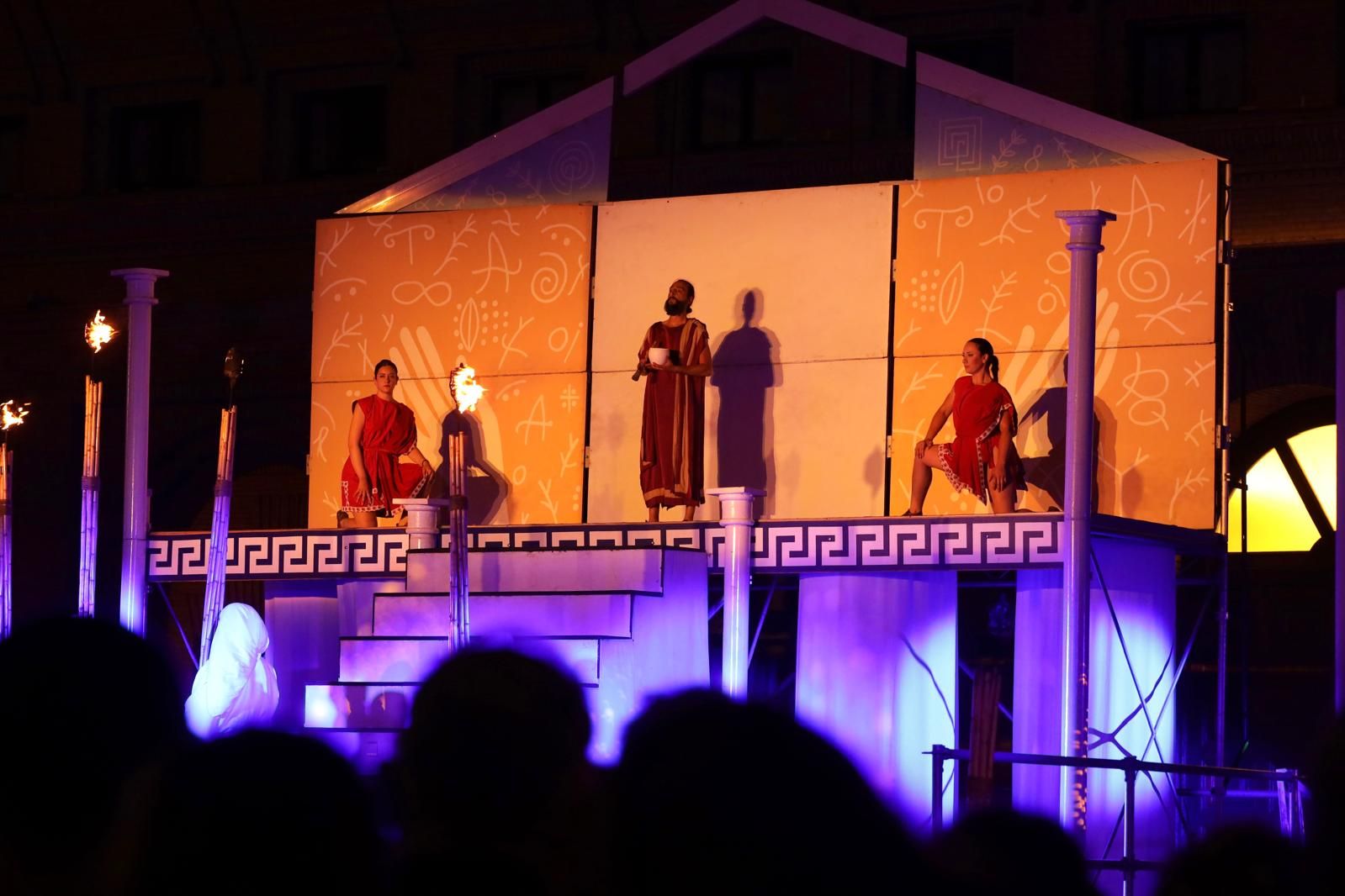 EN IMÁGENES | Espectáculo de gran formato de Xarxa Teatre