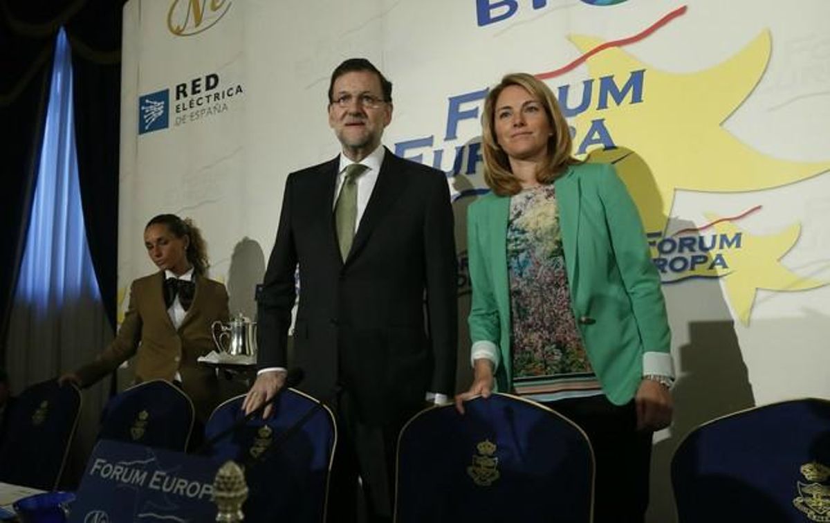 Mariano Rajoy i Arantza Quiroga, aquest dilluns en un acte del Fòrum Europa a Madrid. Mariano Rajoy i Arantza Quiroga, aquest dilluns en un acte del Fòrum Europa a Madrid.