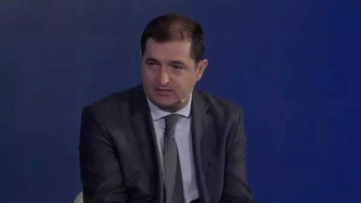 Jorge Pina: "La práctica totalidad del sector energético tiene el cambio climático como eje transversal de su estrategia"