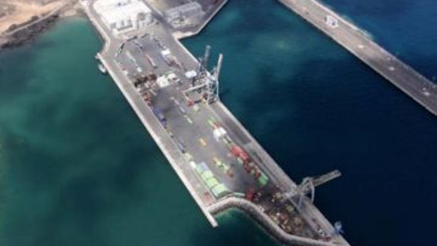La Autoridad Portuaria concede una terminal de contenedores a Boluda en el puerto