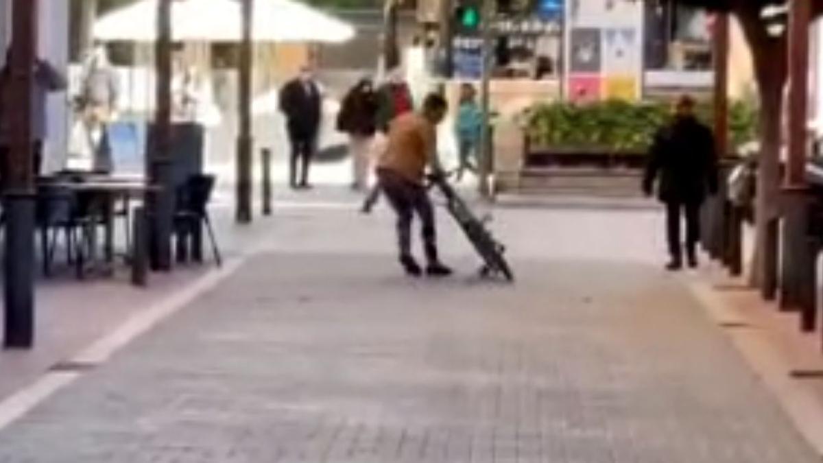 Toma del incidente en la Calle Jiménez de Castelló.