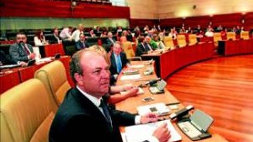 El PSOE urge al nuevo Ejecutivo a que &quot;se ponga a gobernar ya&quot;