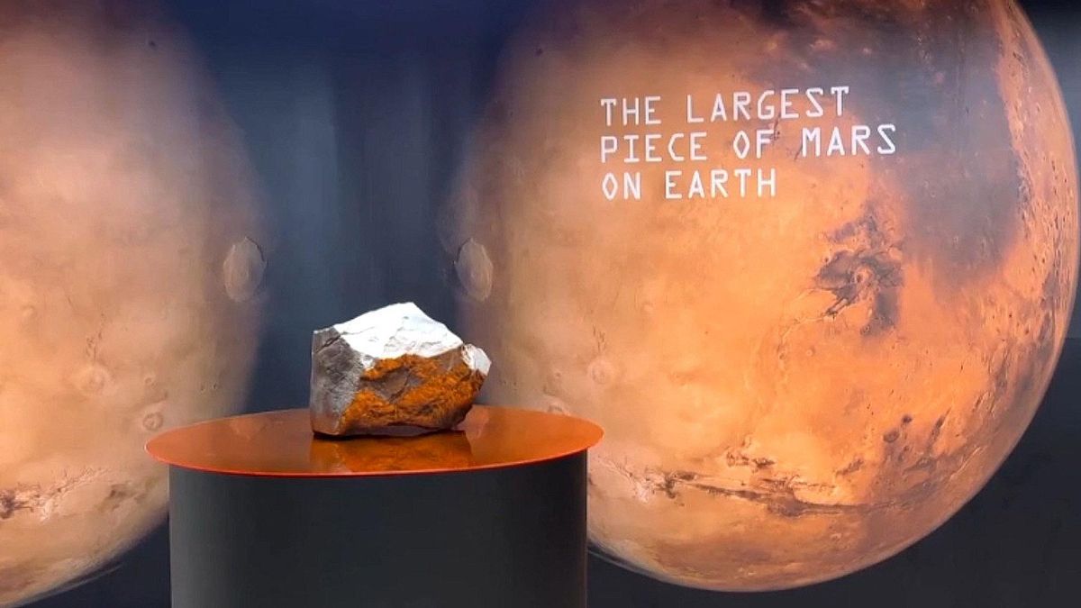 Subastado un meteorito de Marte de 24 kilos