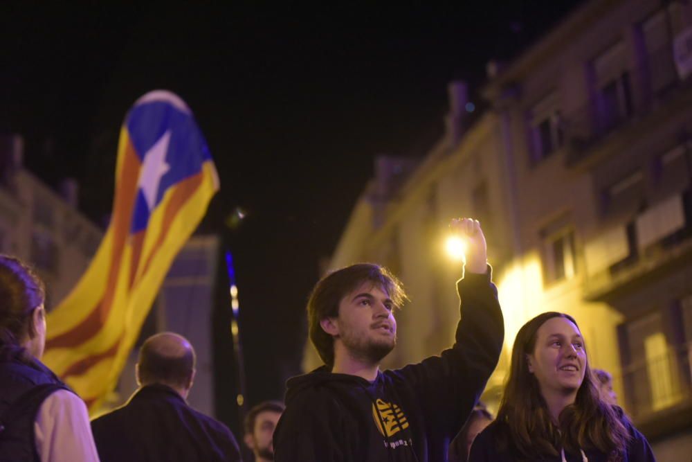 5.000 persones es manifesten a Manresa per protestar contra la repressió policial