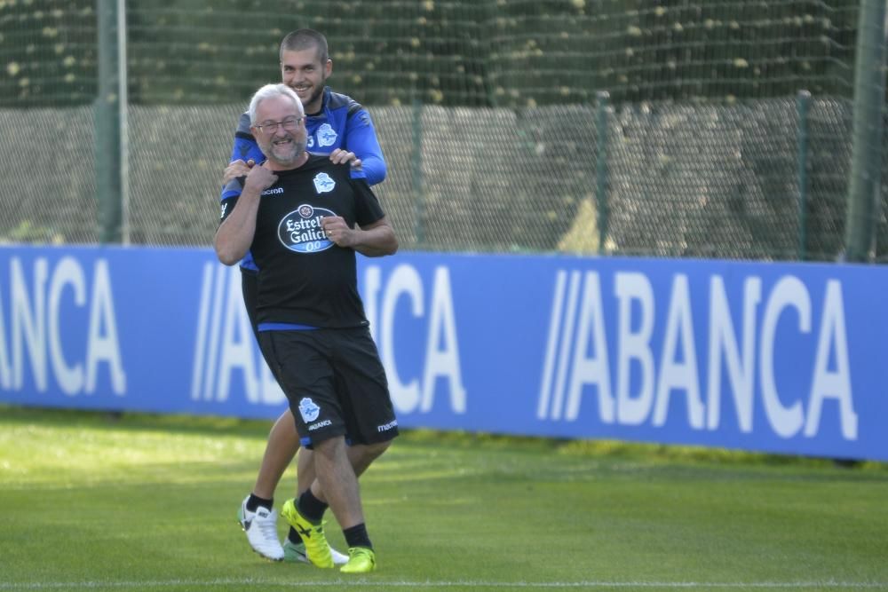 El equipo recibe el miércoles en Riazor al Alavés, que todavía no ha estrenado el marcador.