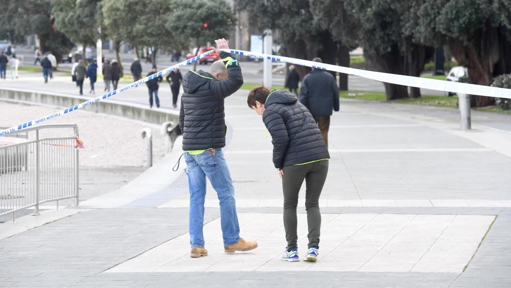 Emergencias desalojan a bañistas en Orzán y Riazor