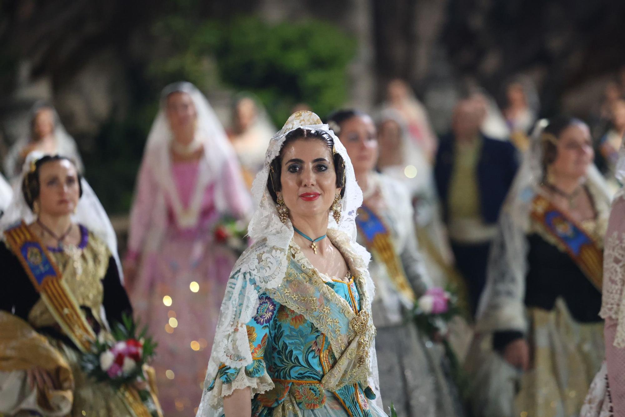 Búscate en el primer día de la Ofrenda en la calle San Vicente entre las 23 y las 24 horas